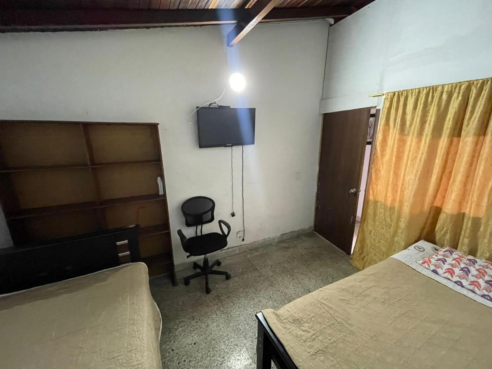 Medellin City Hostel Buitenkant foto